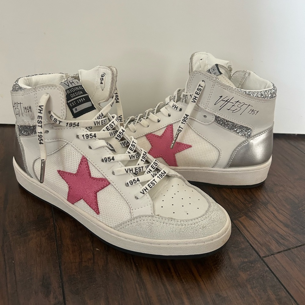 Vintage Havana White and Pink Sneakers